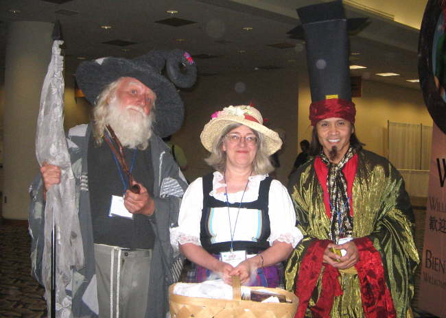 GenCon 06 - Costume contestants